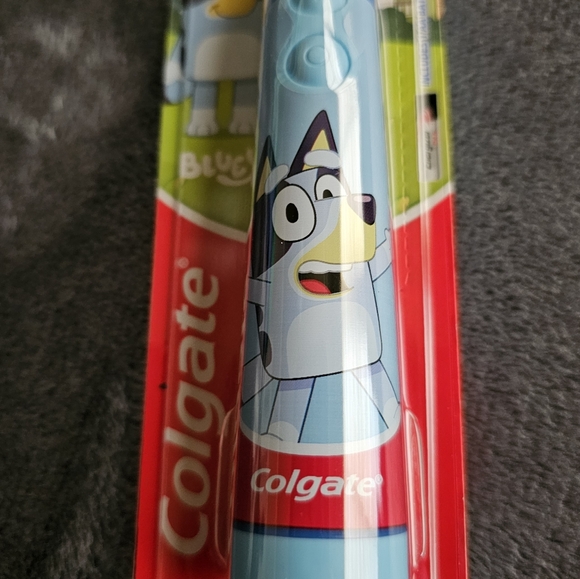 Bluey Colgate Sonic Power Toothbrush - Picture 2 of 14